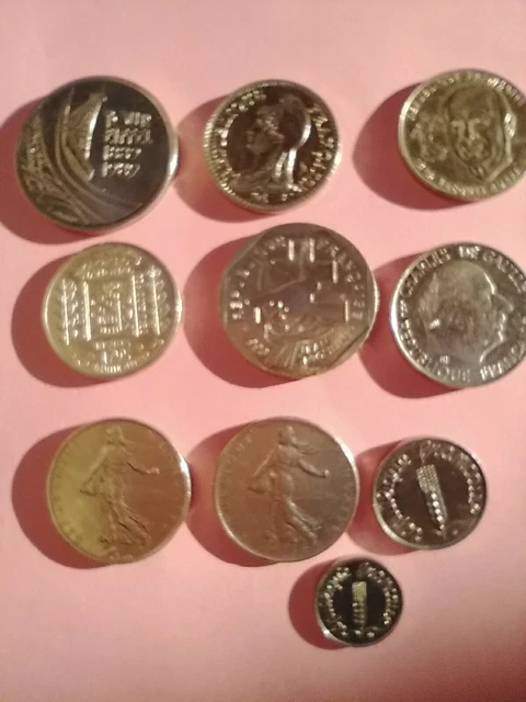 Lot De Dix Pièces Diverses FRANCE  En Bon État