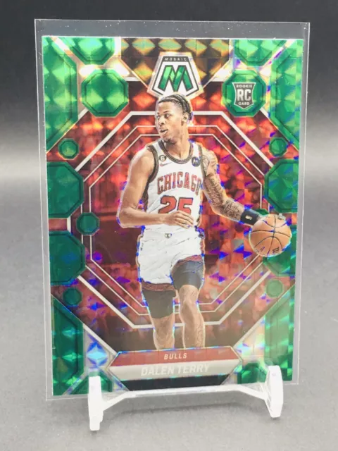 Dalen Terry Panini Mosaic 2022/23 Green Mosaic Prizm Rookie Mint Chicago Bulls