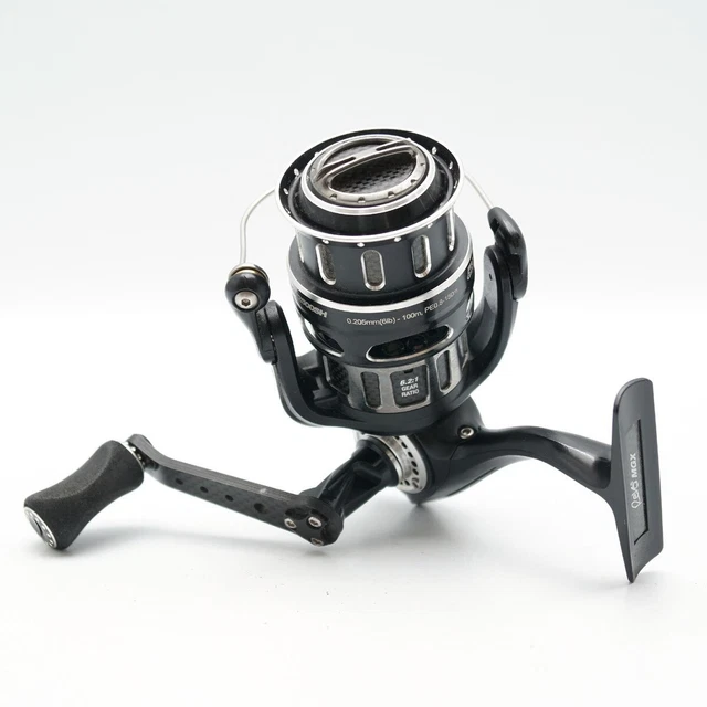 【AI】Abu Garcia Revo MGX 2500SH DEEZ Abu Garcia Revo MGX Casting Reel -