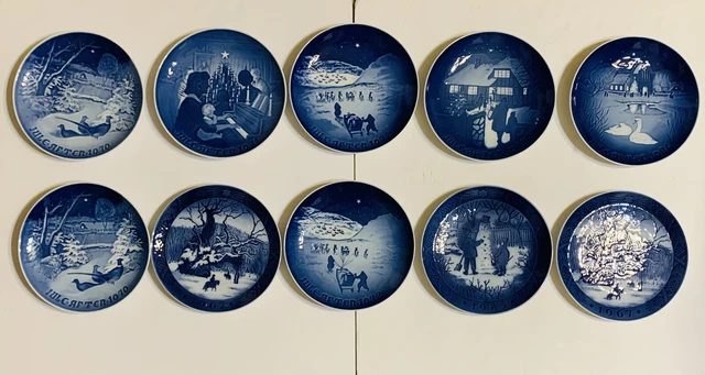 Lot Of 10 ROYAL COPENHAGEN Jule After Christmas Plates 1967 - 1985 Lot Of 10 ROYAL COPENHAGEN Jule After Christmas Plates 1967 - 1985