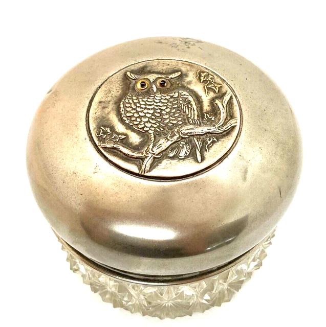 Schönes antik ART DECO Deckel Kristall GLAS versilberter Deckel & Eulen Symbol