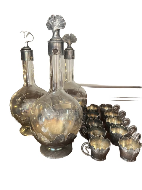 Early 20rf Century Art Nouveau 3 Crystal Decanters 10 Cups Gallia Metal Stanp