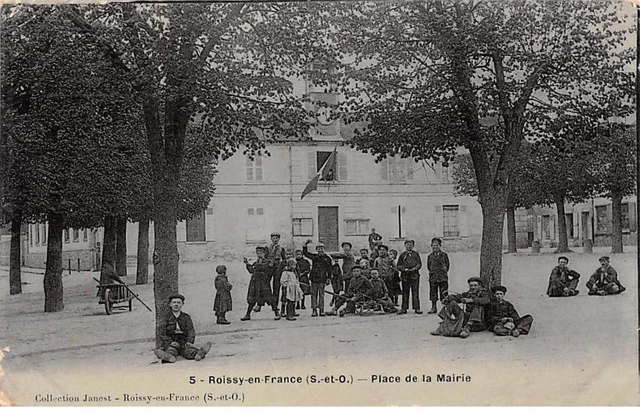 95 - ROISSY EN FRANCE - SAN45526 - Place de la Mairie