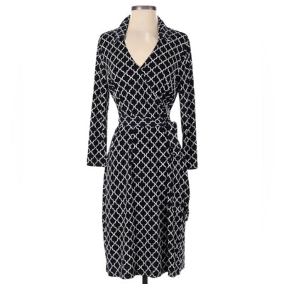 JONES NEW YORK Wrap Dress in Navy & White. Size Medium.