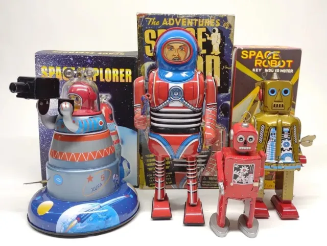Classic Tin Robots in Box LOT OF 4 SPACE ROBOT SPACE EXPLORER ADVENTURE SPACEMAN