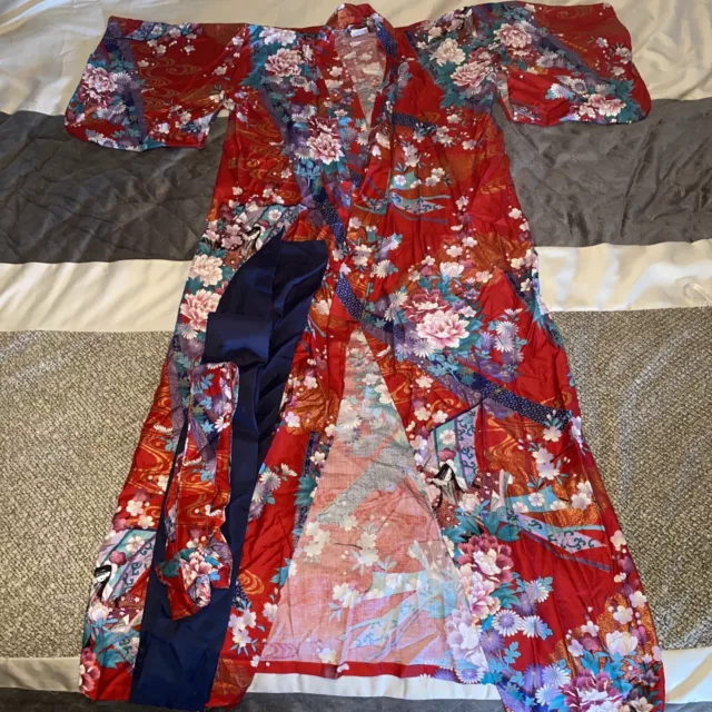 Cotton Japanese ladies pretty red patterned kimono dressing gown size 50"