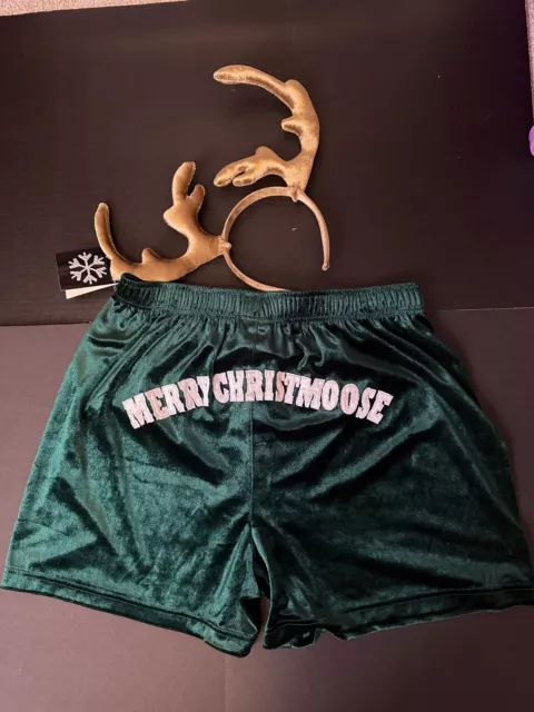 Merry Christmoose Shorts & Antlers, Christmas 2