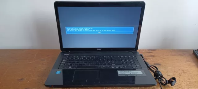 Acer Aspire E1-772 Laptop