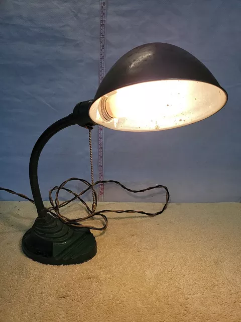 R- Vintage Eagle Gooseneck Table Desk Lamp Cast Iron Art Deco Industrial
