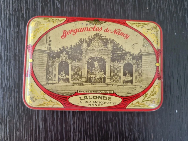 Boîte ancienne en tôle lithographiée – Sucre d'Orge des Religieuses de Moret – vers 1900 - Collection