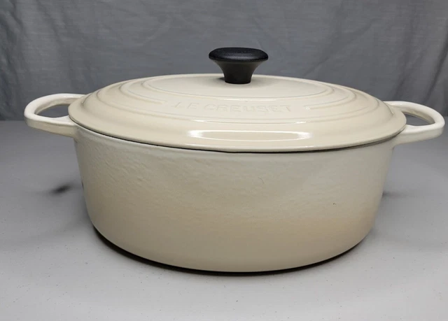 Le Creuset Dutch Oven 12 Inch 6 3/4Qt. Oval Signature DUNE RETIRED W/ #31 Lid