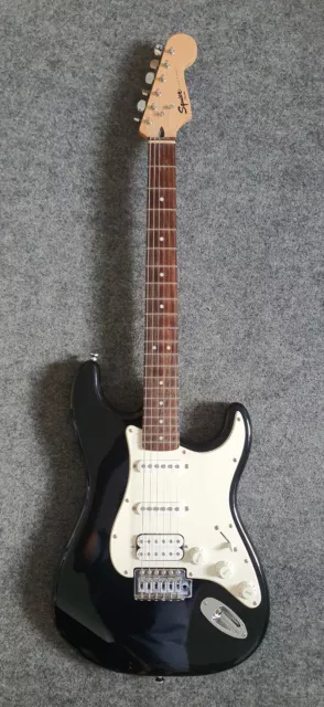 Fender Squier Bullet Stratocaster HSS (sehr gut)