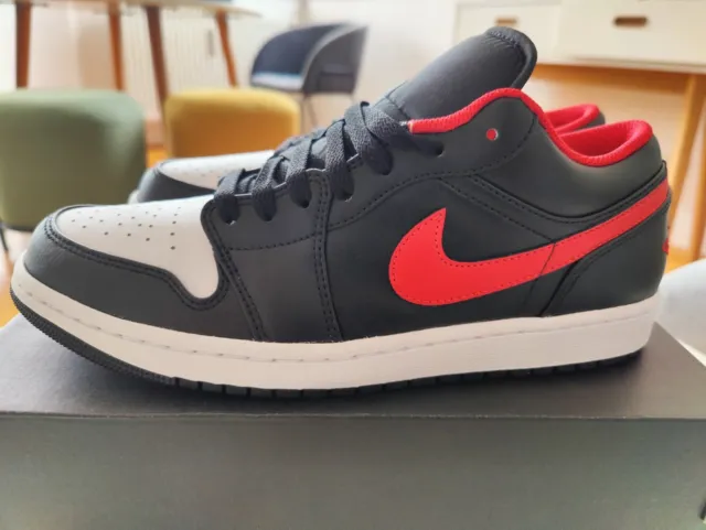 NEU & OVP | Nike Air Jordan 1 Low | Gr. 45 | Innensohlenlänge 29 cm | Schuhe