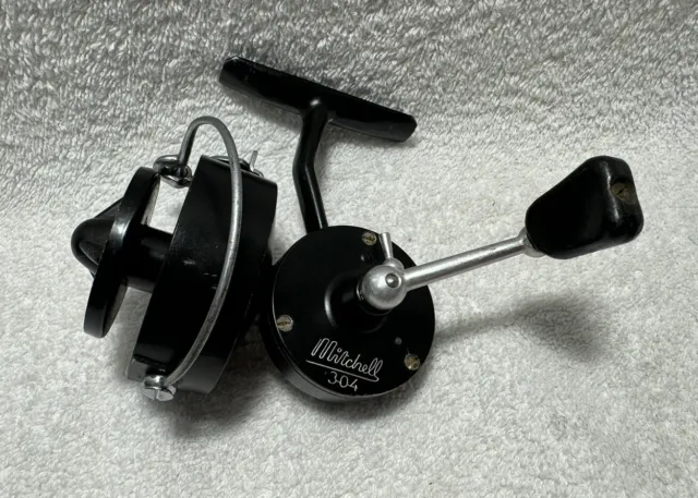 VINTAGE EARLY MITCHELL 304 CAP Spinning Reel-France $30.00 - PicClick