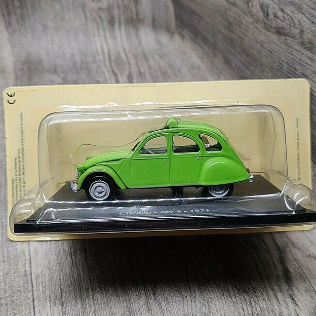 Voiture Citroen 2Cv6 1974 Verte Universal Hobbies Pour Atlas 1:43 Neuf Boite