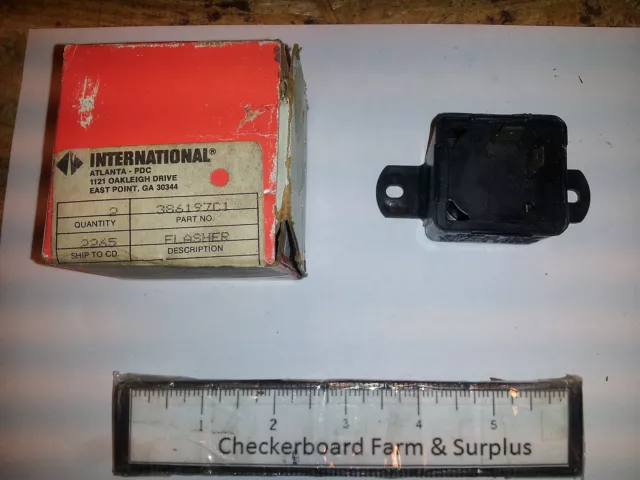 NOS International Ever Flash Thermal Flasher 12-V 386197C1 Navistar 29-386197C1F