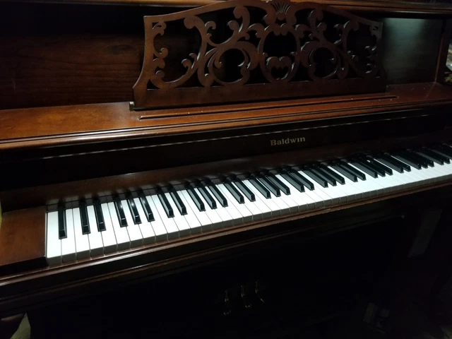 2001 Baldwin Acrosonic 2096 Cherry U.S.A.