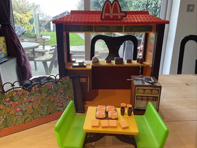 Barbie Loves McDonalds Playset - 1982 - a photo on