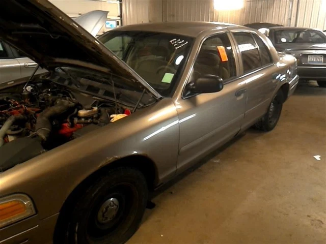 Driver Cylinder Head 8-280 4.6L Gasoline Fits 01-11 LINCOLN & TOWN CAR 811385
