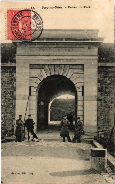 CPA Ivry Entree du Fort (1349067)