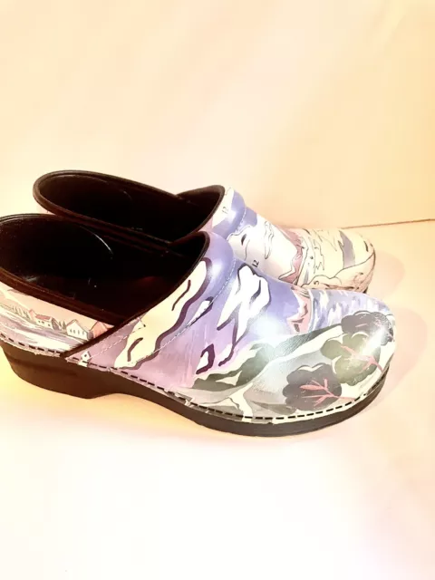 Dansko sun online and moon