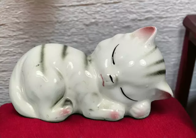 Sleeping Striped Cat Tabby Figurine Vintage Japan