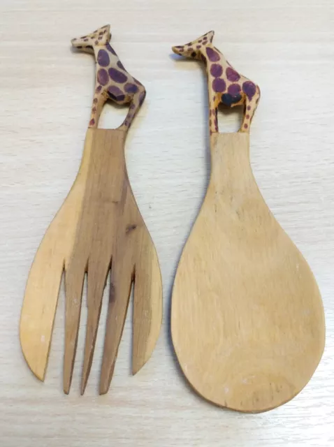 Carved Wooden Giraffe Handles Salad / Serving Set Spoon And Fork