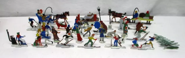 Christmas Art Craft vintage metal Old Fashioned Ice Skating Party 30 piece set