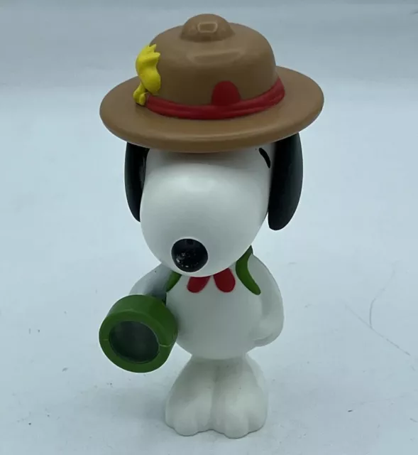 2016 MCDONALDS HAPPY Meal Toys Peanuts Snoopy Ranger Figure. 7.65