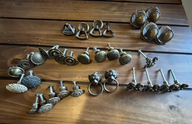 32 Assorted Drawer/ CABINET KNOBS / PULLS