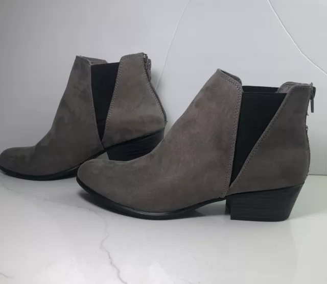 Esprit Tiffany-E Women’s Ankle Bootie’s Gray Suede Zipper- Low Heel Sz 8.5 New