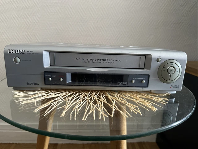 Magnétoscope Philips VR20 - VHS PAL/SECAM/NTSC - Avec Télécommande Et Manuel