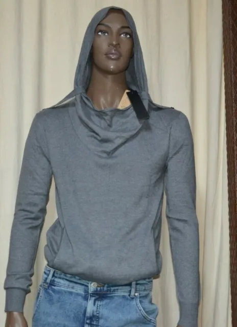 Maglia Antony Morato, collo alto, cappuccio colore grigio,vestibilità comoda