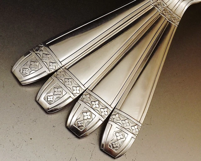 G. Vivier Modele Grand Prix Menagere Art Deco 37 Pieces Metal Argente Vers 1950