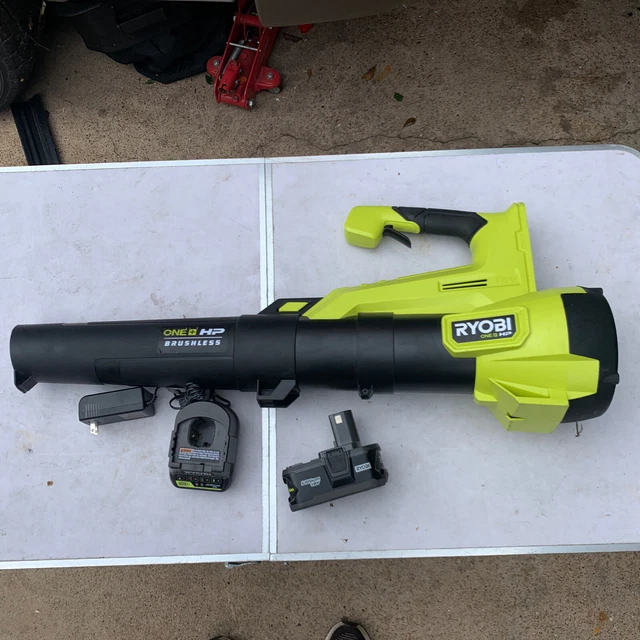 RYOBI 110 MPH 350 CFM One+HP 18v Brushless Cordless Leaf Blower Kit