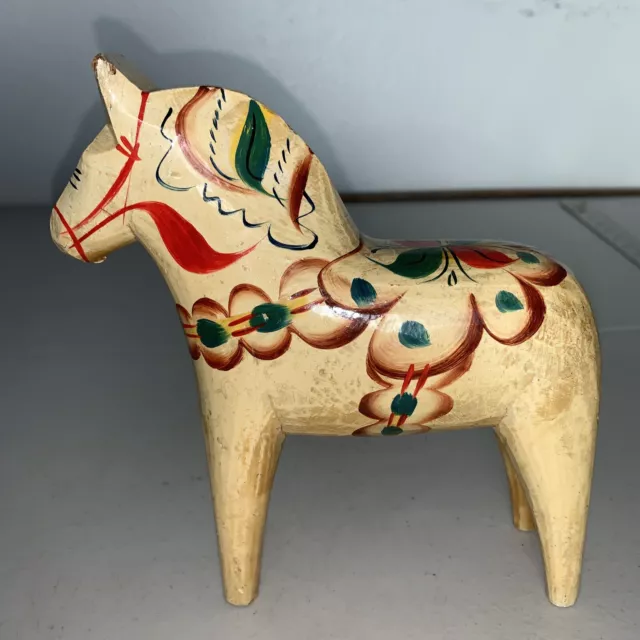 Swedish Akta Dalahemslojd White Wood Dala Horse Nils Olsson Original Label 6.5”