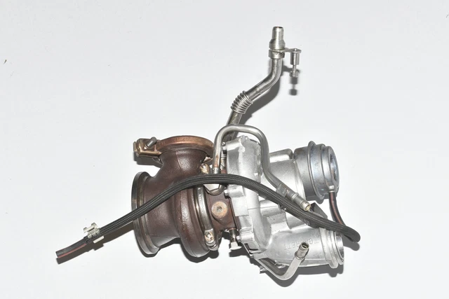 BMW F10 550i F11 N63B44A Turbo Caricabatterie Turbocompressore 7576985 149000km