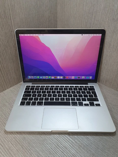 Apple Macbook Pro A1502 13.3" i7@3.1GHz 16GB 250GB SSD Early 2015 Grade C EA1705