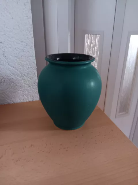 schöne alte Ton-Keramik Vase grün rund Höhe ca. 14,5 cm