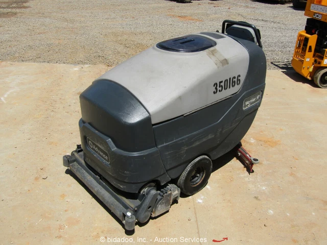 2015 Advance Warrior 32C-C Walk Behind Floor Surface Scrubber Cleaner bidadoo 2015 Advance Warrior 32C-C Walk Behind Floor Surface Scrubber Cleaner bidadoo