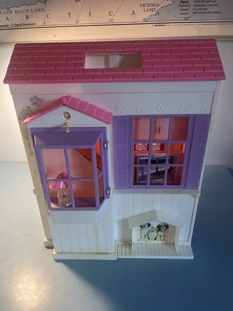 Pink & White Barbie Folding Pretty House Vintage Mattel 1996 plus LOTS