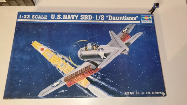 U.S.Marine SBD-1/2 Dauntless Avion 1:3 2 Plastique Model Kit Trumpeter