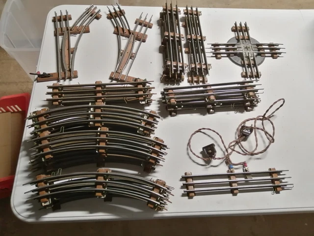 LOT DE 8 rails :echelle O/ 6 COURBES ET 2 DROITES/ OCCASION EUR 8,00