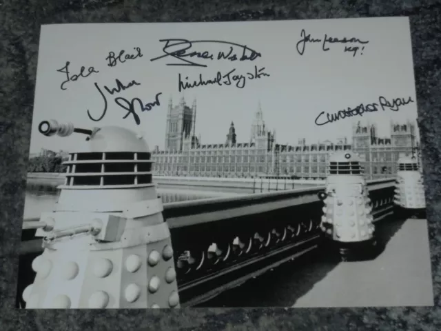 DR WHO -10x8 PHOTO SIGNED BY 6 inc DERREN NESBITT,  JOHN LEESON, ISLA BLAIR