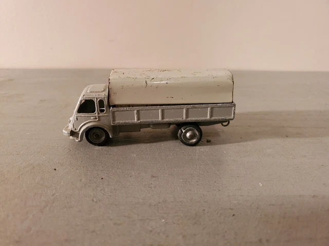 Rare Jouet Cij Camion Renault Adtd a Trainer Calandre Masque a Gaz Ref