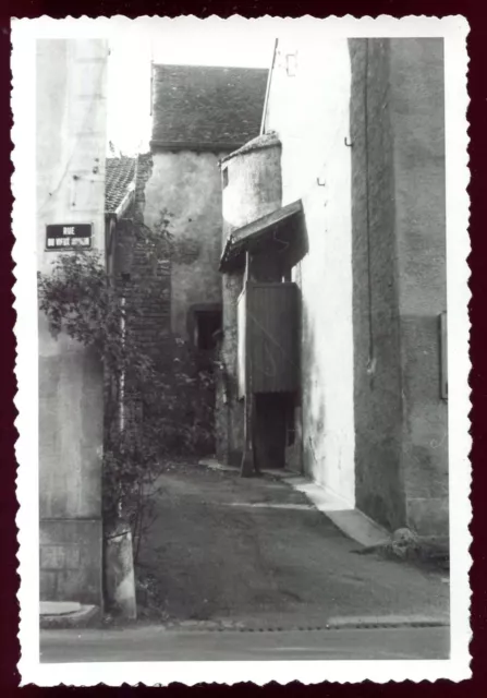 photo originale.Rougemont dans le Doubs. 25. rue de la Glacière .1960/1970