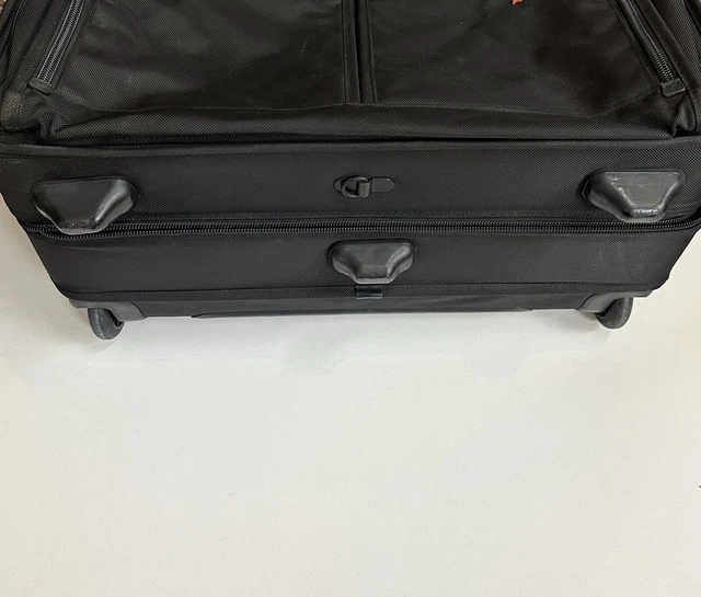 TUMI ALPHA 22036DH Black Wheeled Garment Bag 2