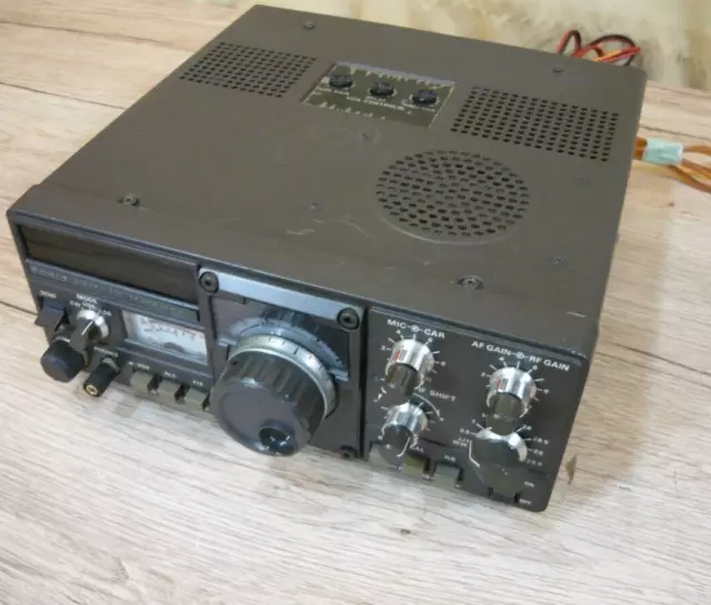 TRIO TS-120V HF Band CW/SSB 10W Transceiver Amateur Ham Radio Working Tested