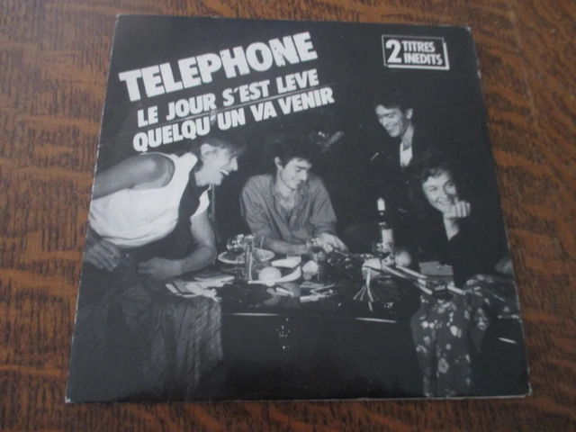 45 tours telephone le jour s'est leve