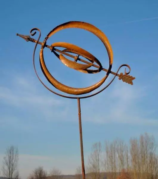 moulin à vent / éolienne / sphère pour le jardin en fer forgé